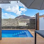 3br - Private Heated Pool - Parking Villa Playa Blanca (Lanzarote)