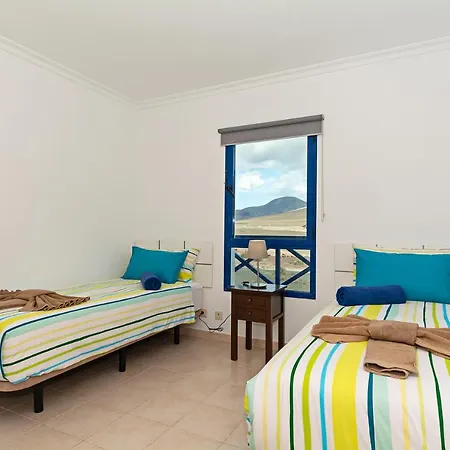 Villa 3br - Private Heated Pool - Parking *